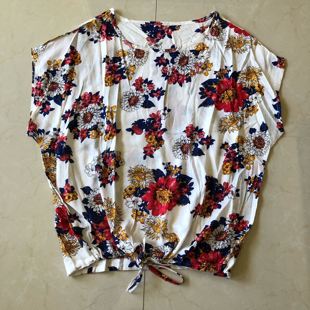 Flower print pull string top L